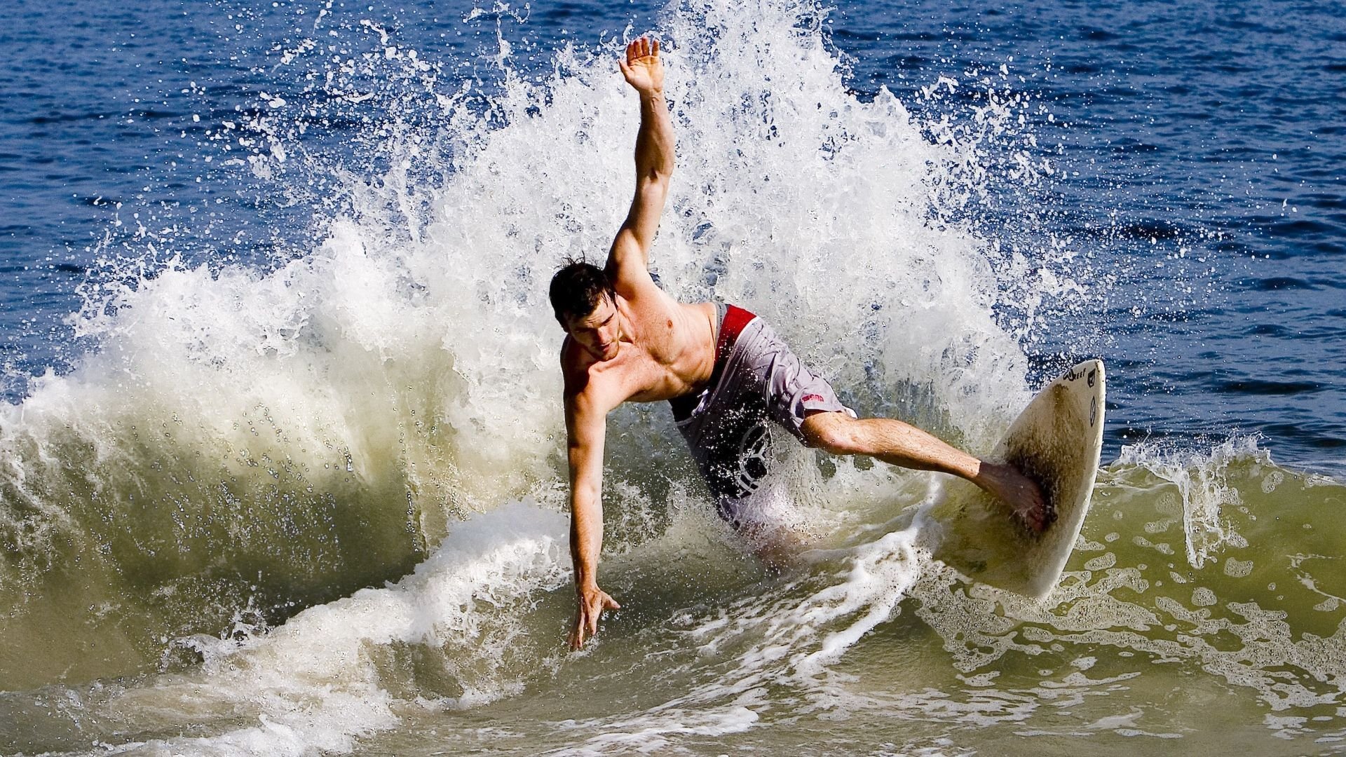 奇才连续制造失误反击效率显著提升