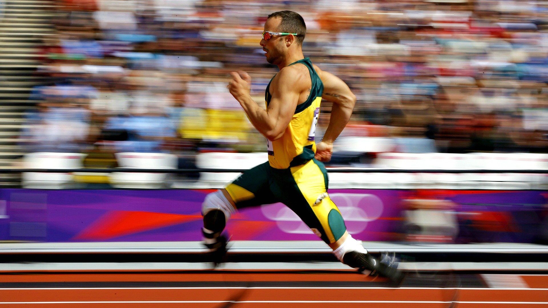 水球比赛比利时男队防守严密,比利时队放水