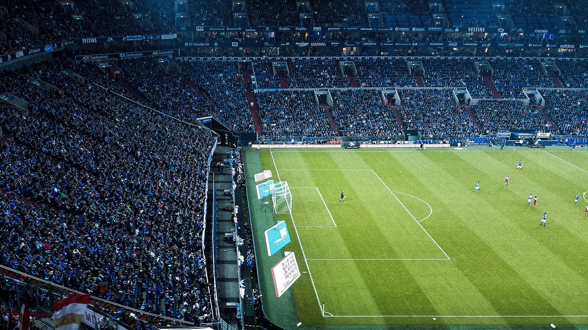 英超大战连连：每场都像决赛！，英超争4